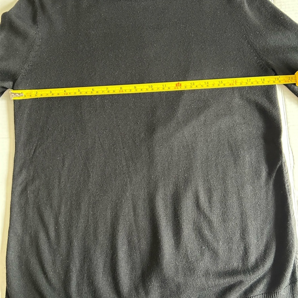 Lululemon black athletica sweater with satin back panel size (small) Women. - Picture 7 of 8